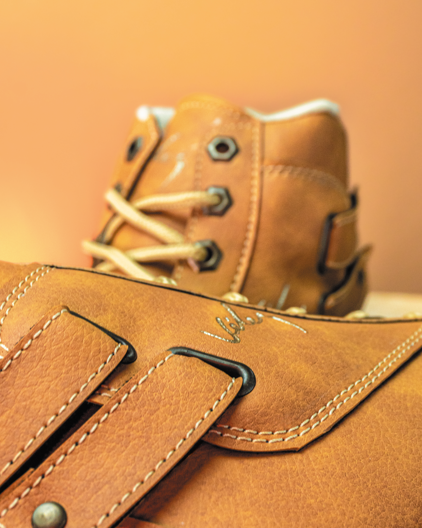 BOTA VELEZ DOBLE CORREA + MORRAL A JUEGO | INCLUYE CAJA